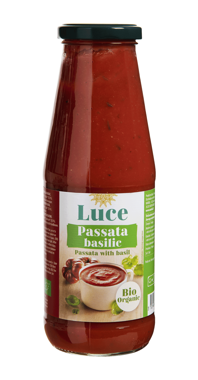 Luce Organic Passata with Basil 680g
